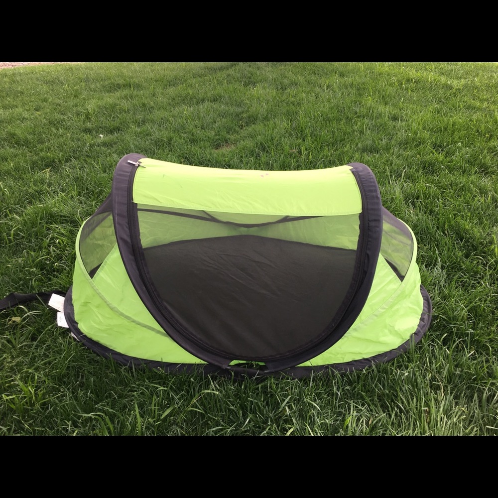 Kidco peapod pop up tent